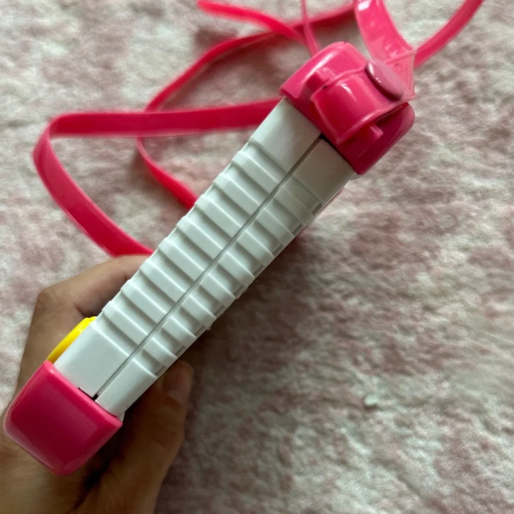 Vintage 1990 Tiger Electronics Snow White Handheld Game with purse strap